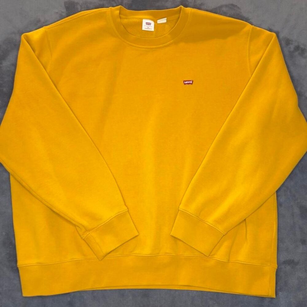 Levi-s Men's Yellow and Gold Sweatshirt